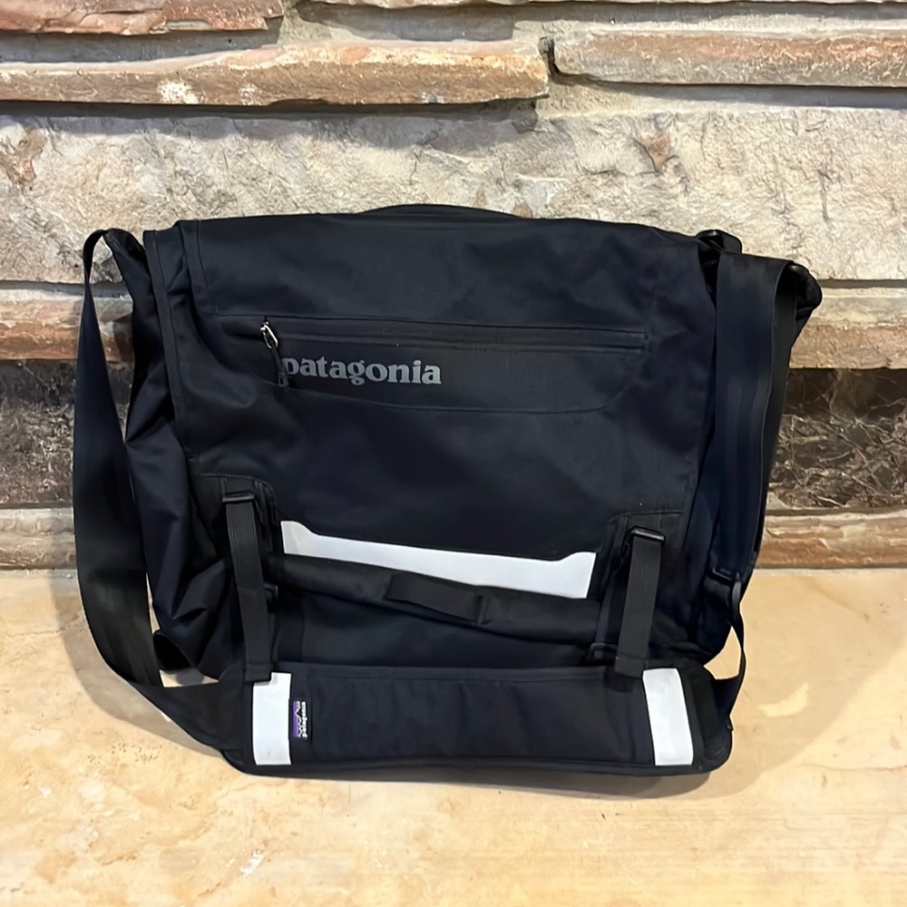 Patagonia Black Laptop Messenger Bag